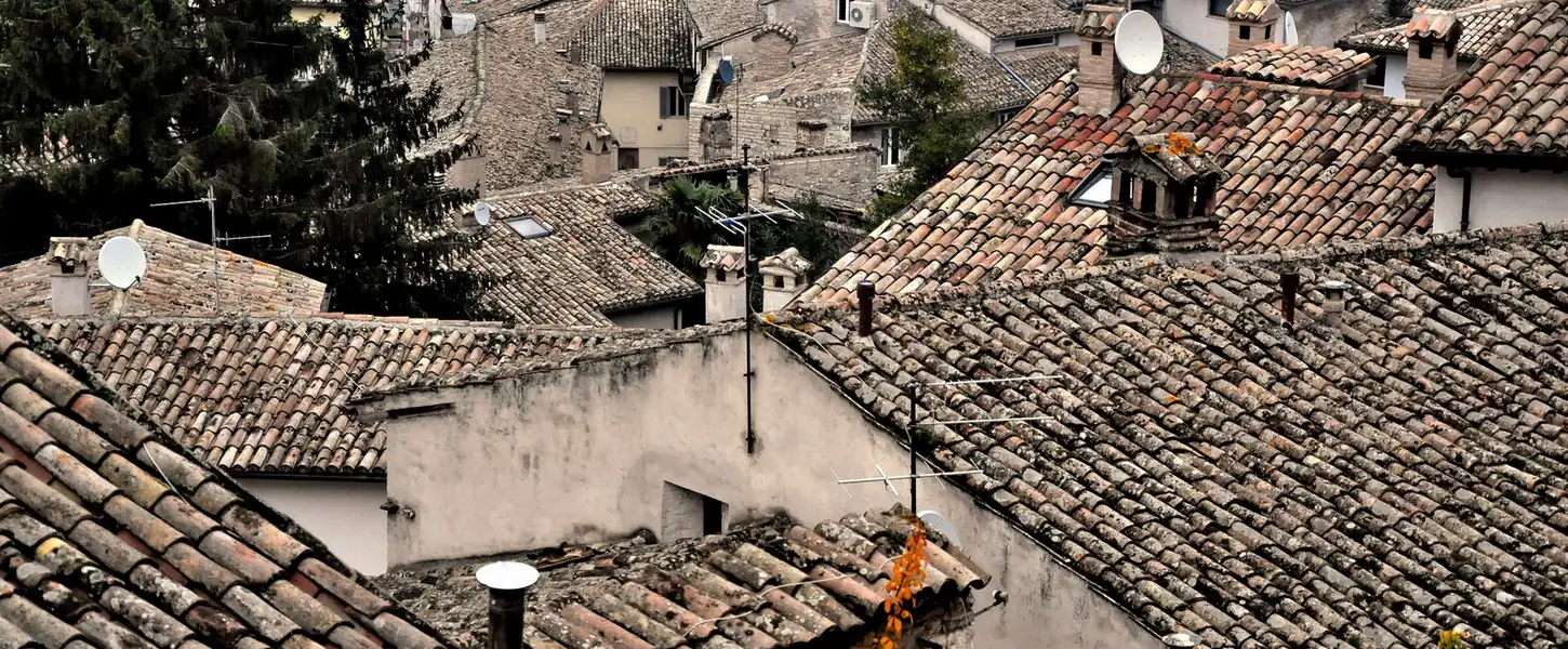 town-roof-wall-village-suburb-ancient-999462-pxhere.com_.jpg